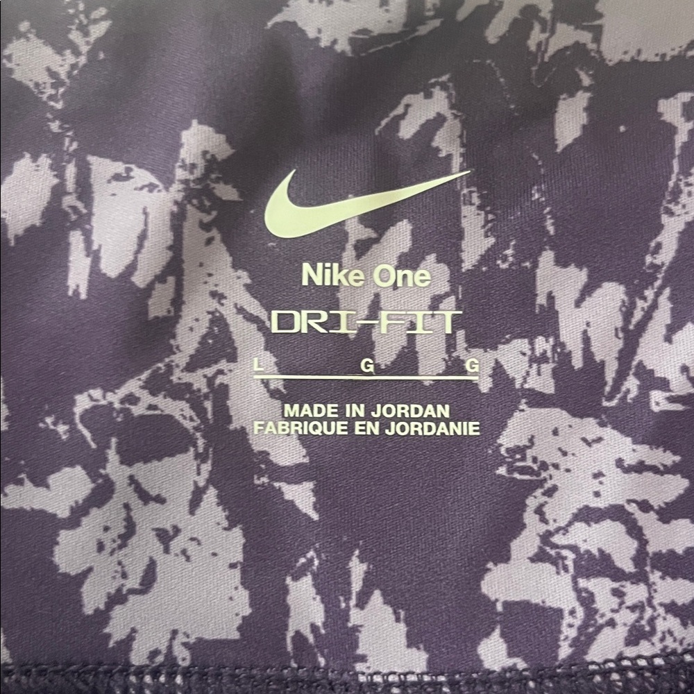EUC Nike Dri Fit 7/8 purple high waisted leggings - Picture 7 of 12